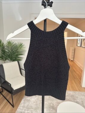 H&M Black Ribbed Knit Halter Tank